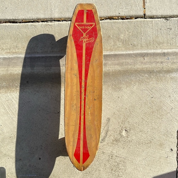 Nash goofy foot vintage skateboard